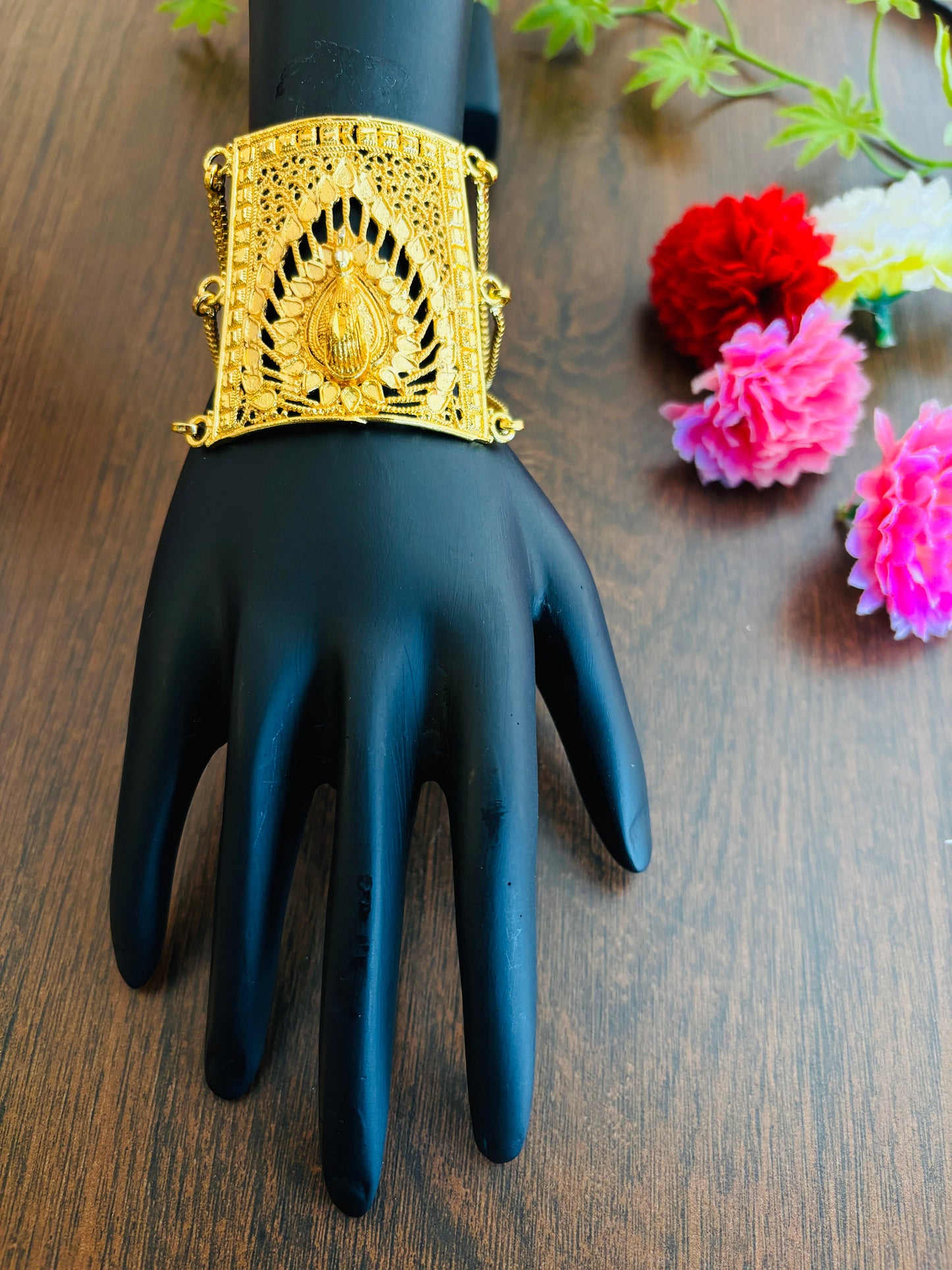 Peacock Design Gold Plated Mantasha