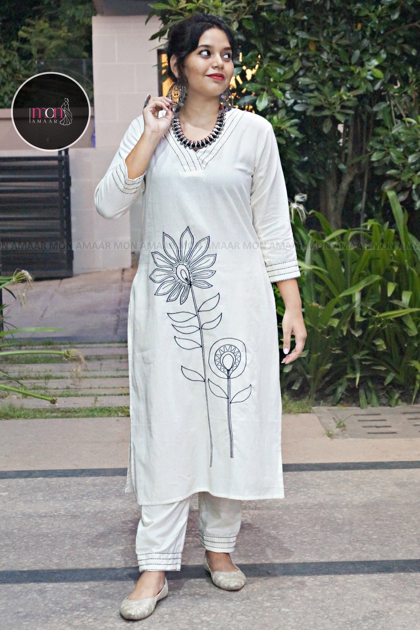 Fond Of white - Cotton Kurti Set