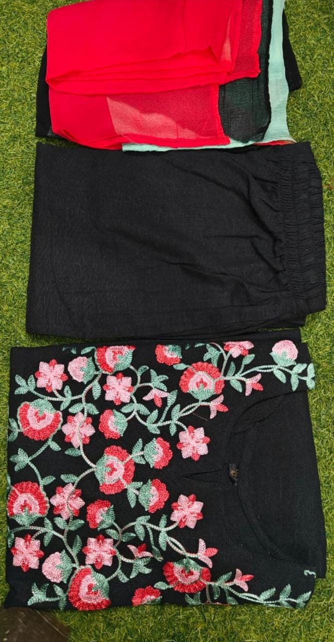 Yaari With Aari Work Suit Set