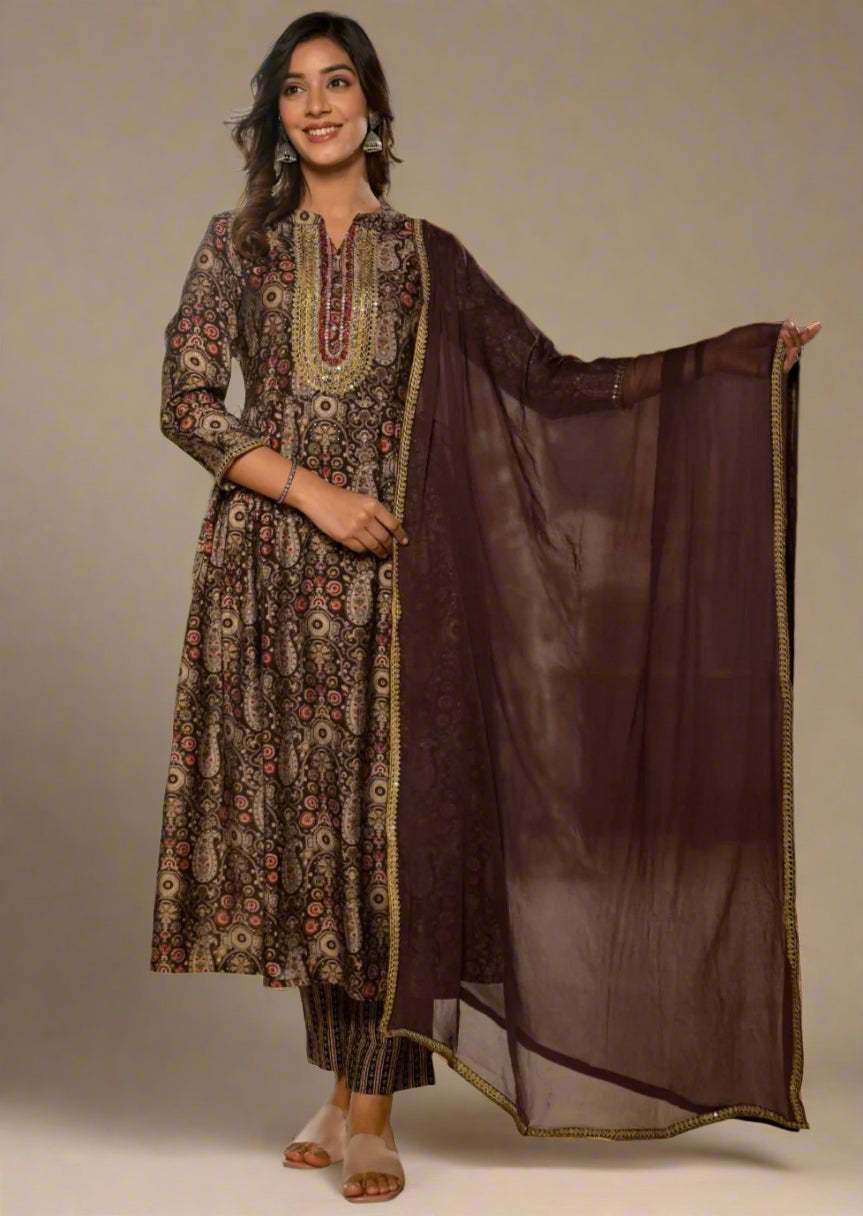 Paisley Fusion Printed Muslin Party Wear Kurti Set