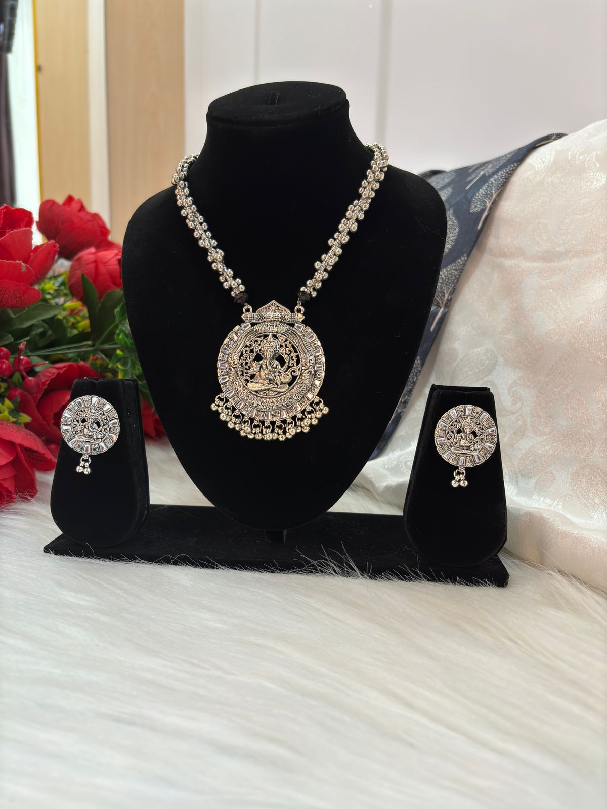 Ganesha Idle Necklace Set