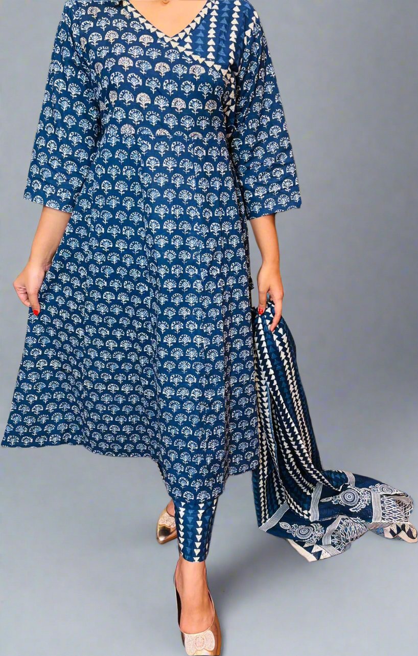 November Vives Cotton Kurti Set