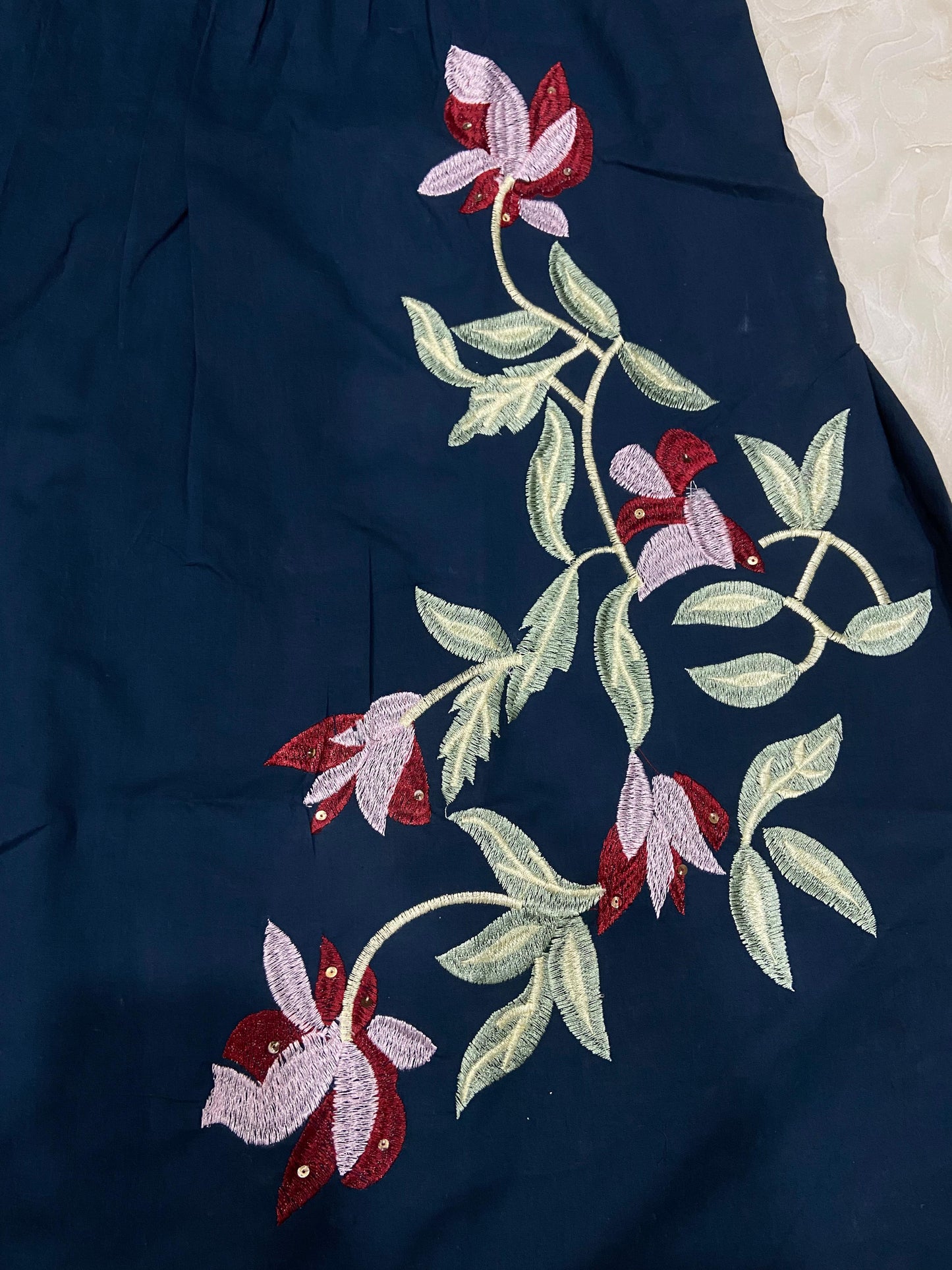 Dazzling Diva- Embroidered kurti set