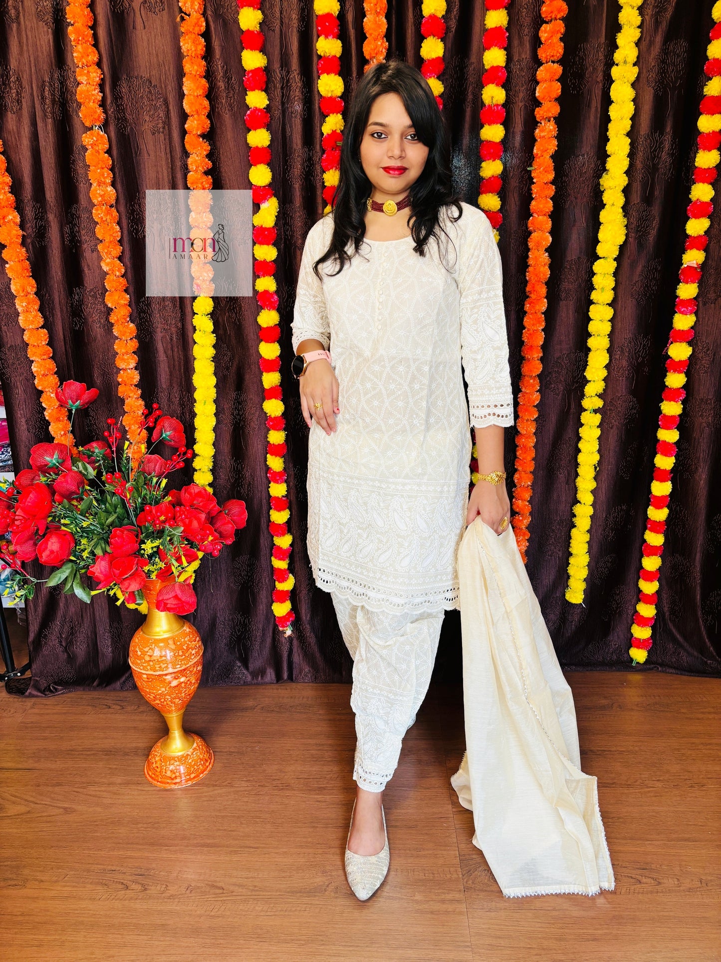 Snow white-Chikankari Kurti set