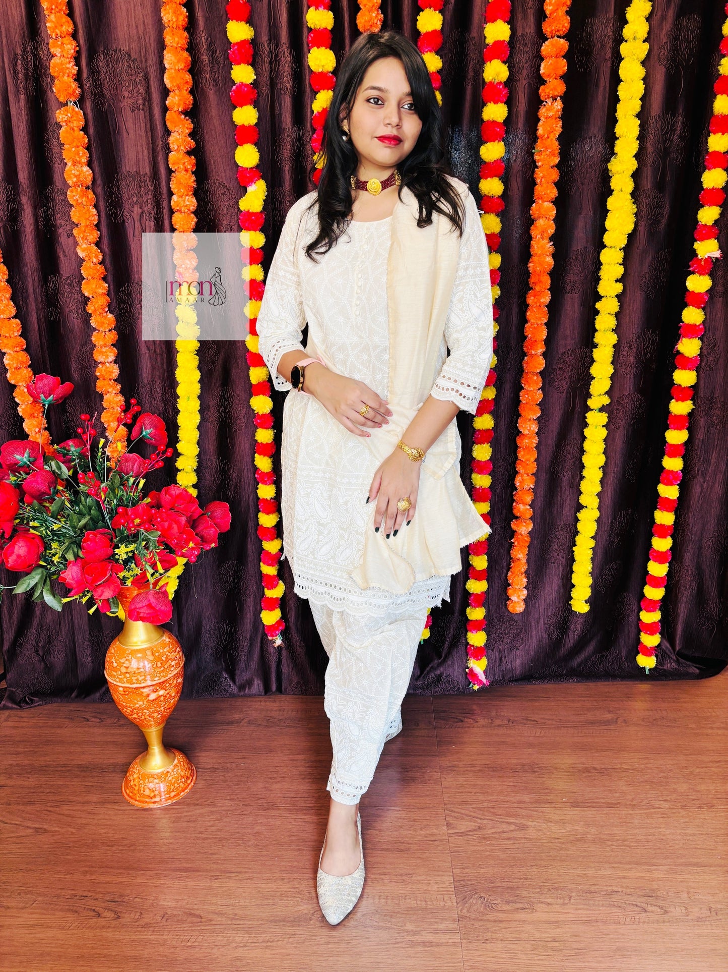 Snow white-Chikankari Kurti set