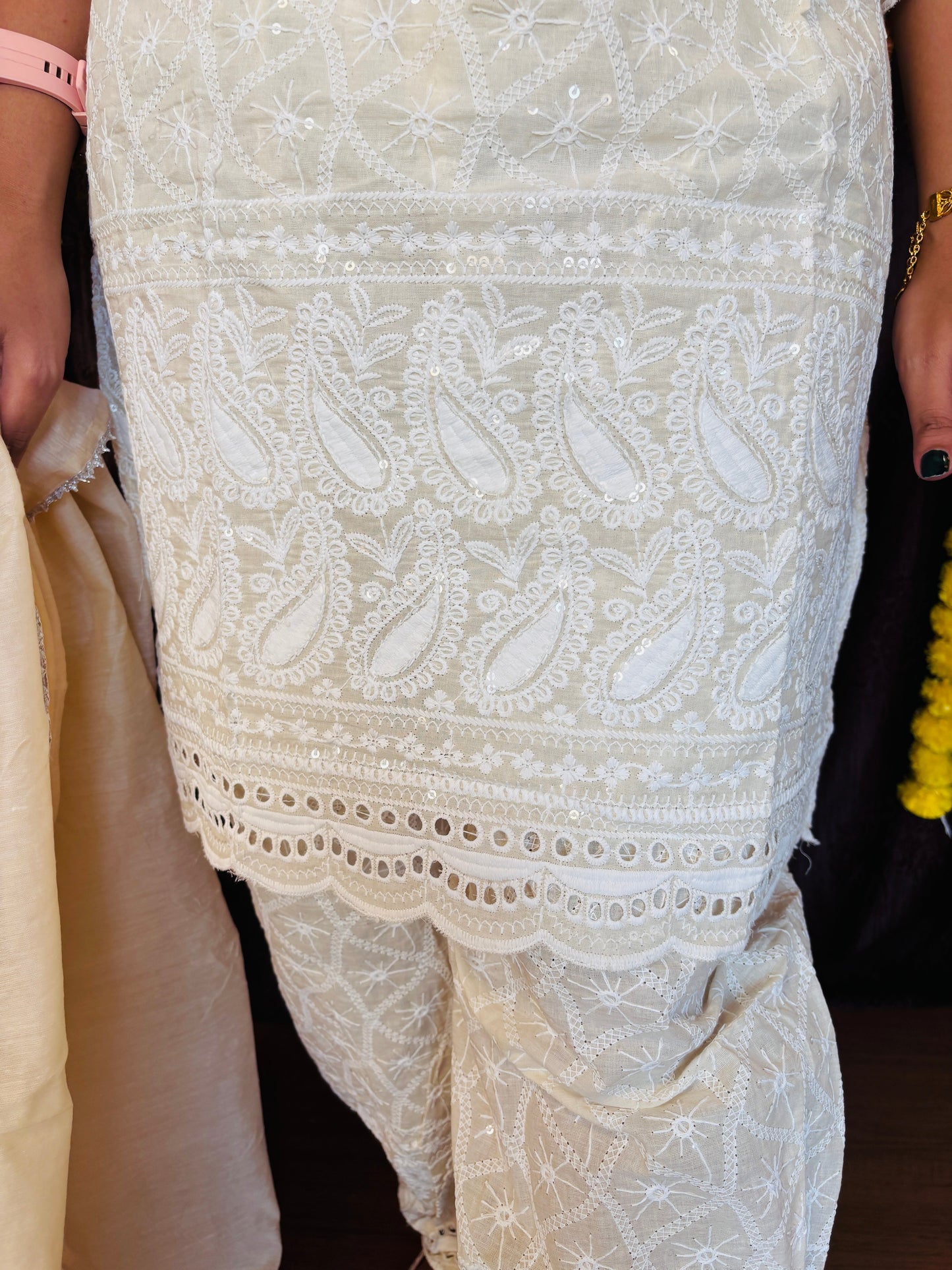 Snow white-Chikankari Kurti set