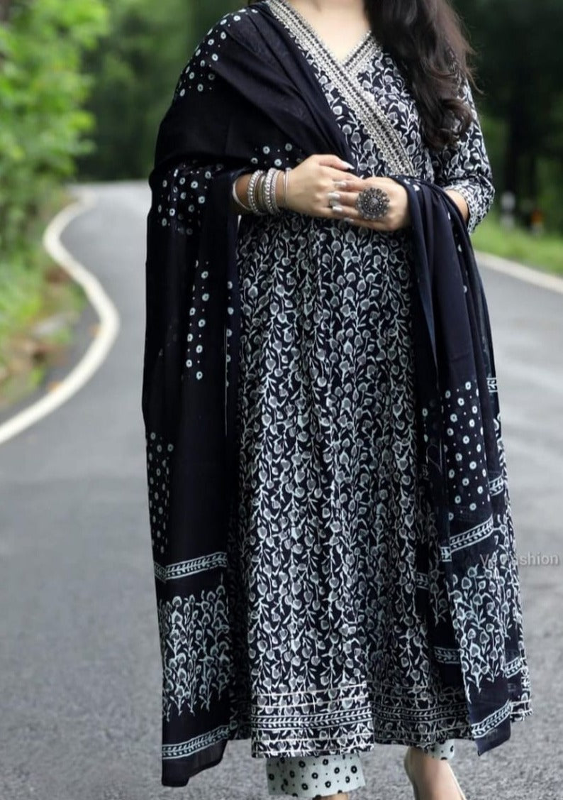 Black Anarkali Kurti Set