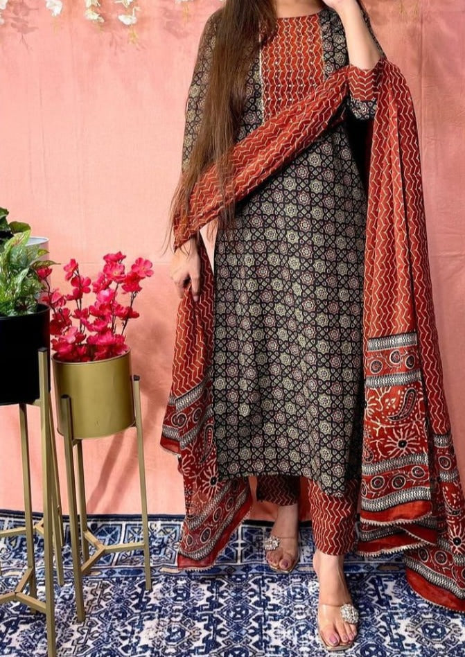 Symphony Of Black Red Jaipuri Kurti Set