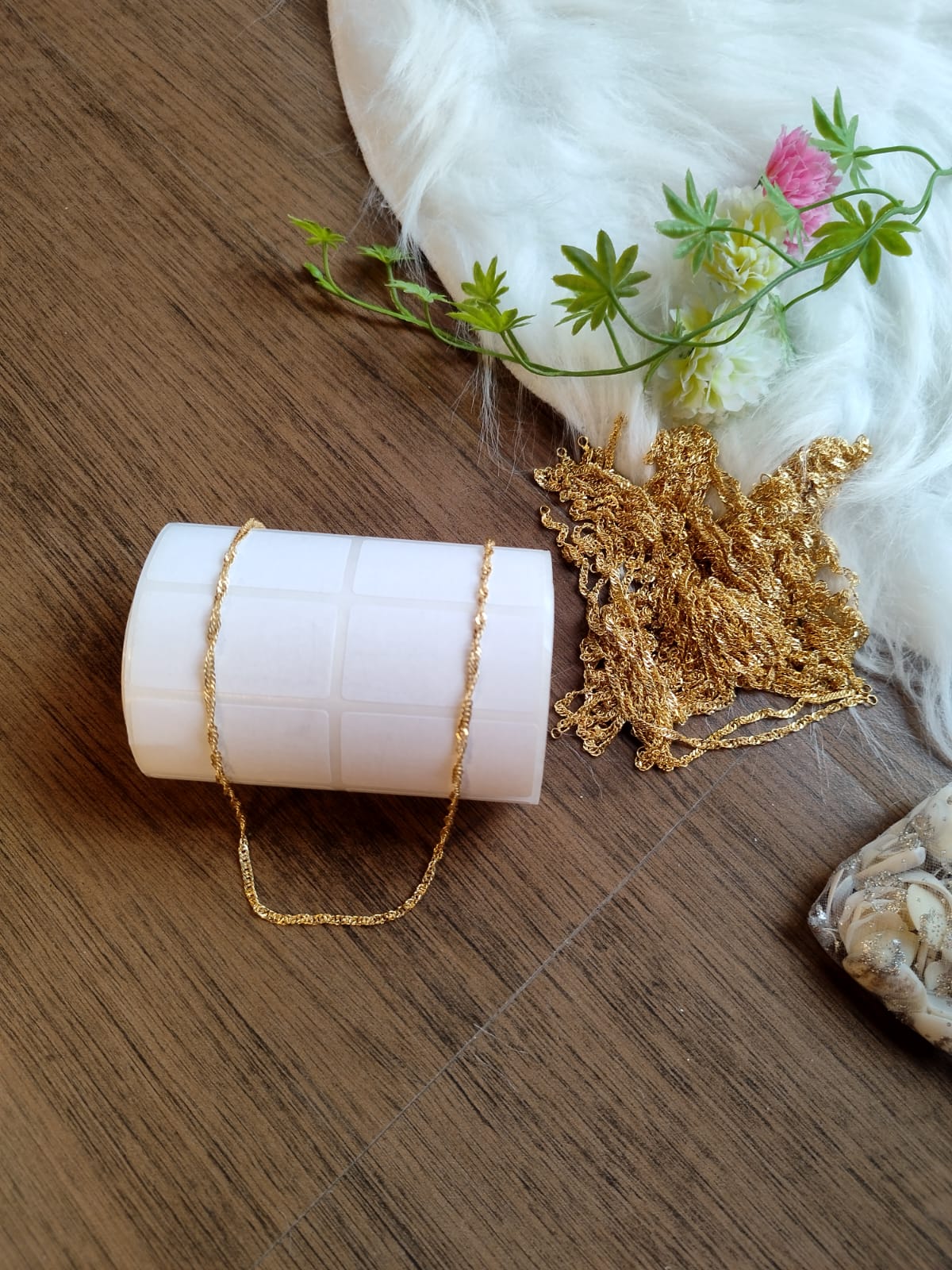 Simple And Shining Look- Single Gold Plated Chain