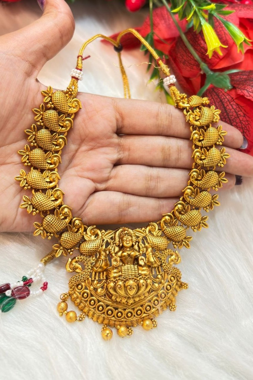 Gold Choker Necklace Designs South Indian Style Necklace Kamala