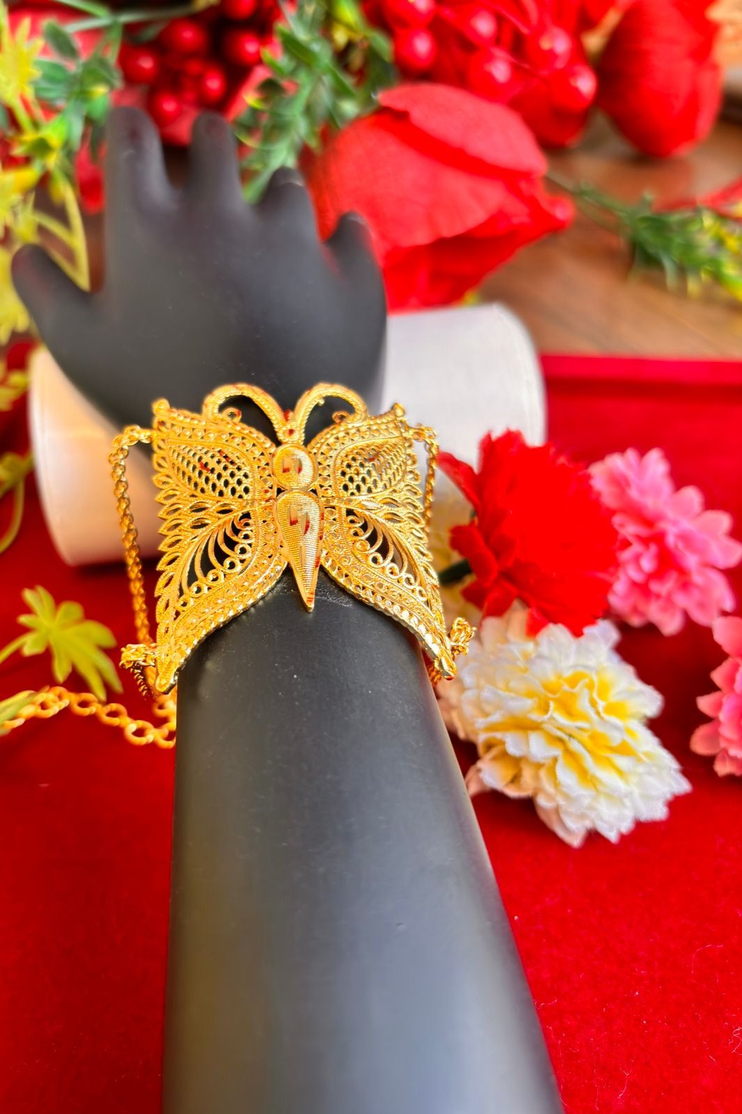 Pushpak- Gold Plated Mantasha