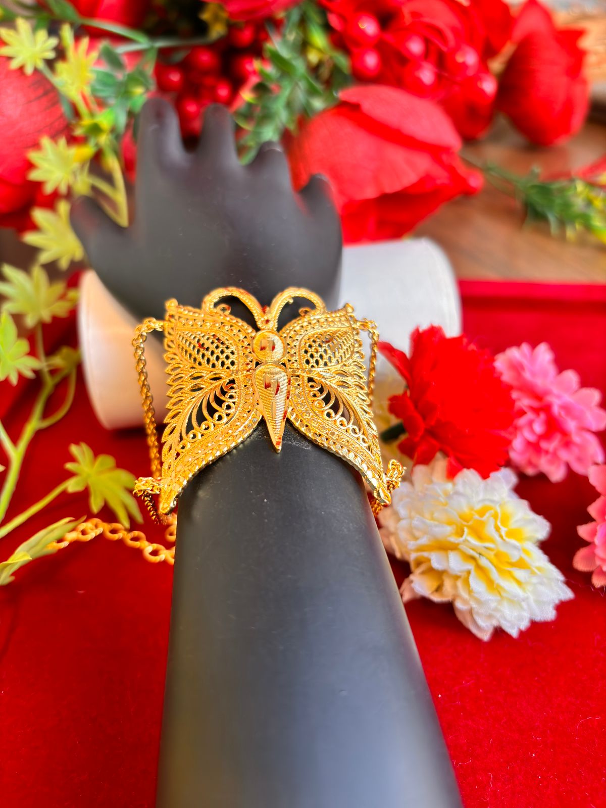 Pushpak- Gold Plated Mantasha