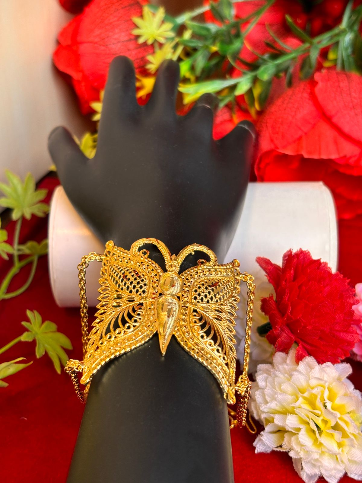 Pushpak- Gold Plated Mantasha