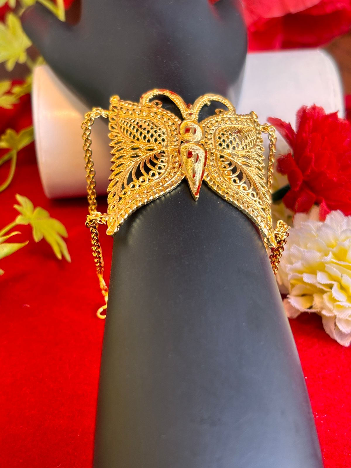 Pushpak- Gold Plated Mantasha