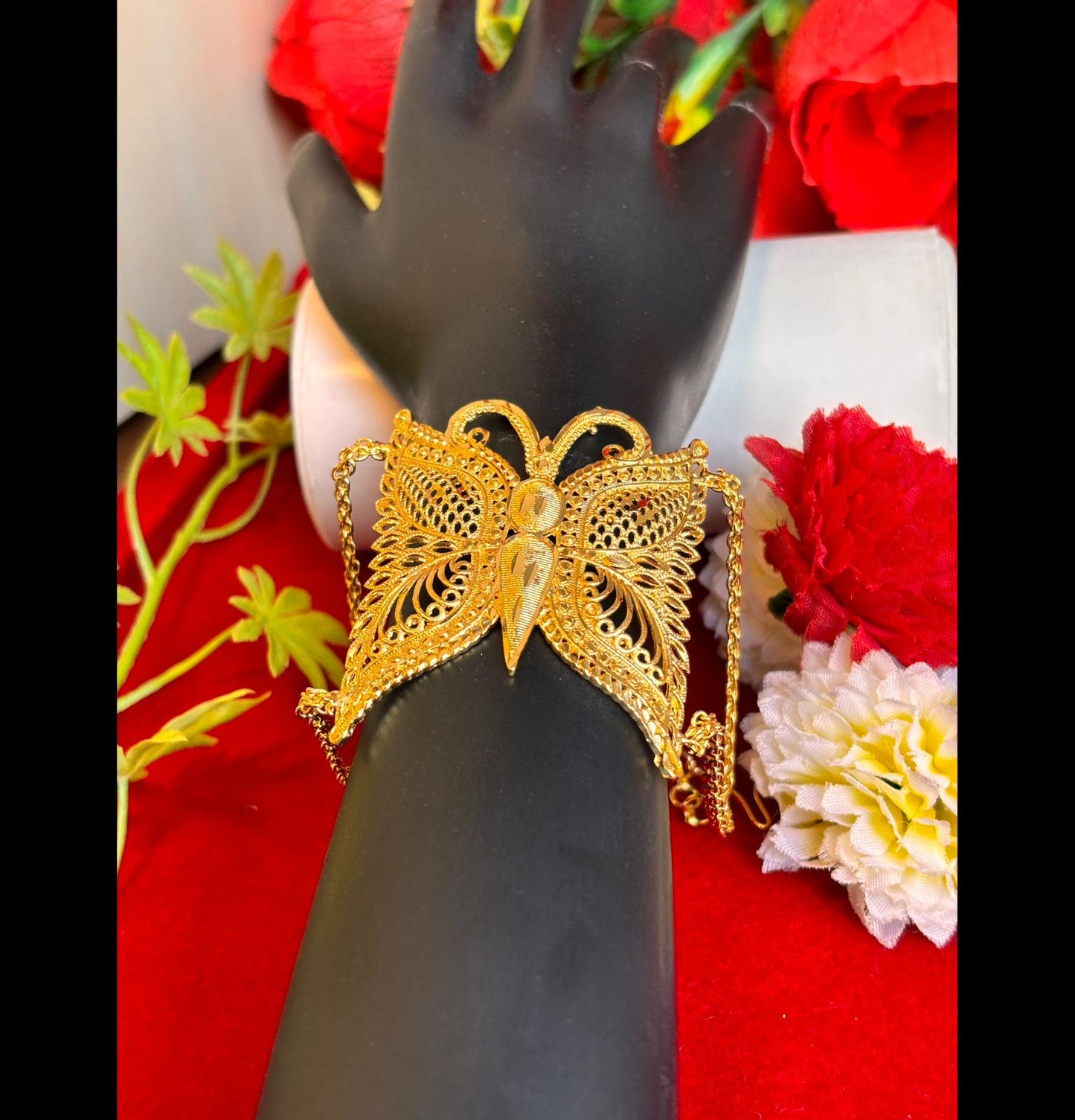 Pushpak- Gold Plated Mantasha