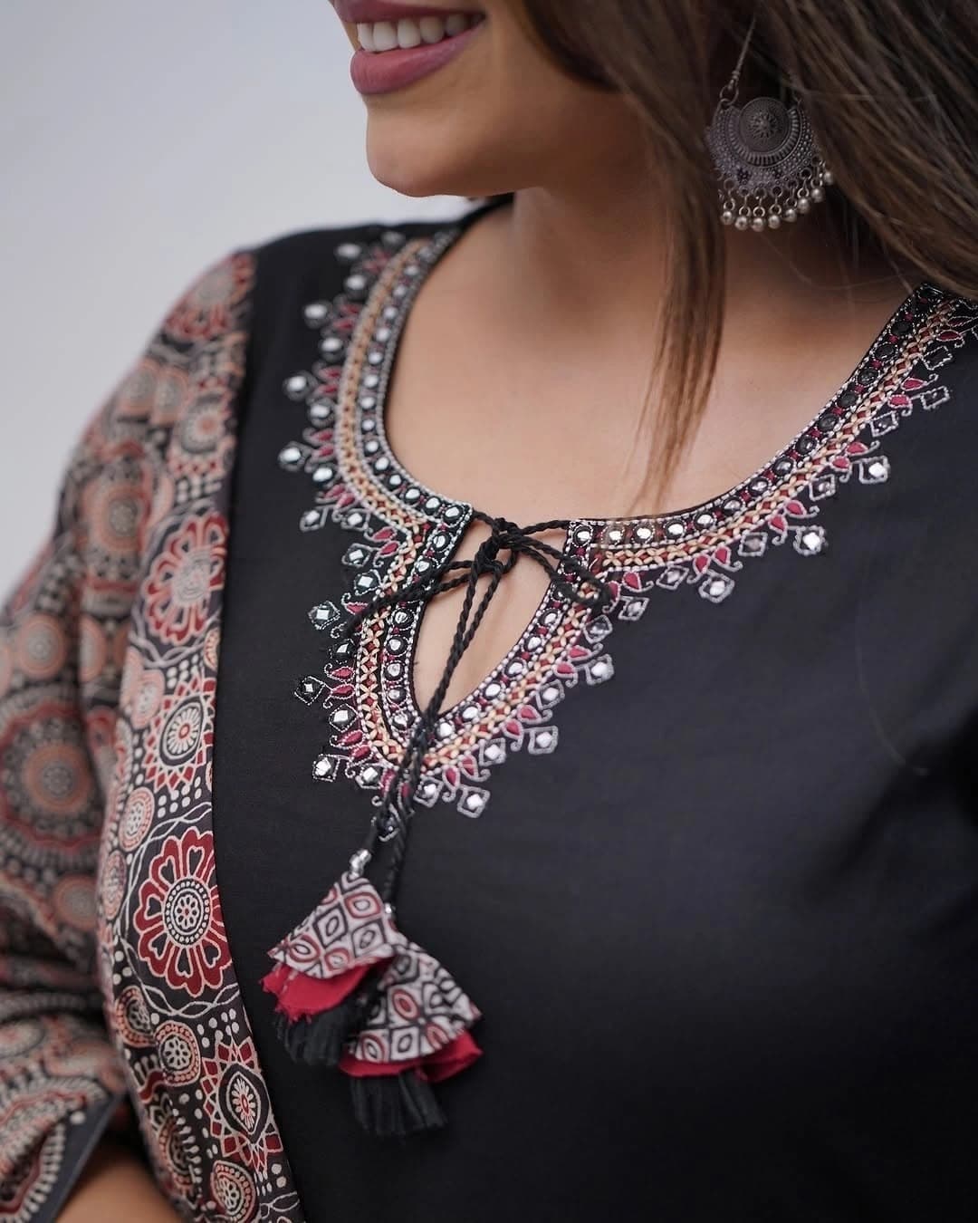 Allure In The Silence Chanderi Kurti Set