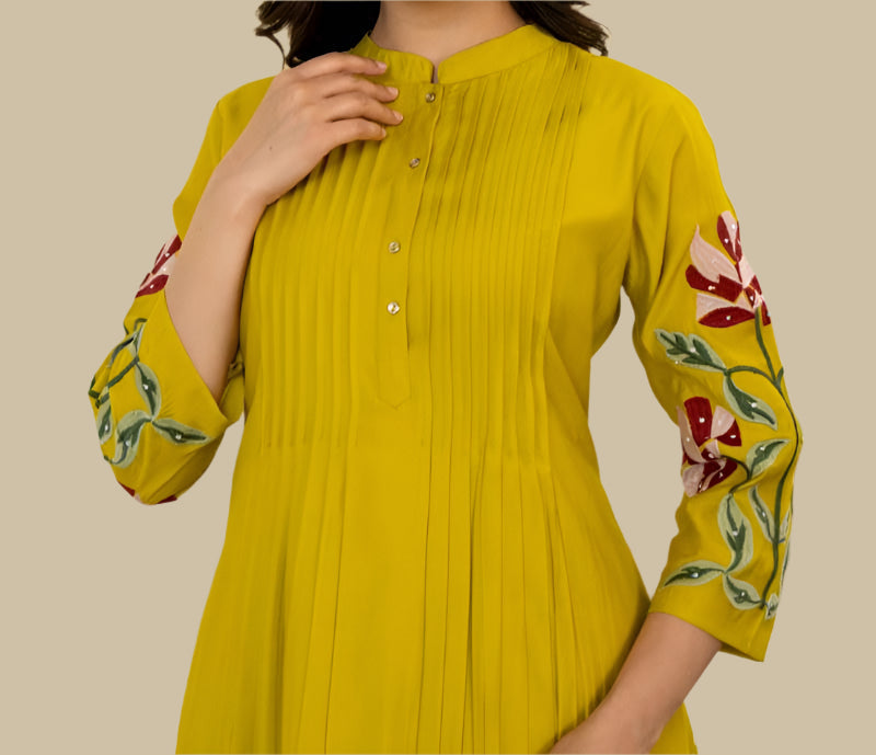 Dazzling Diva- Embroidered kurti set