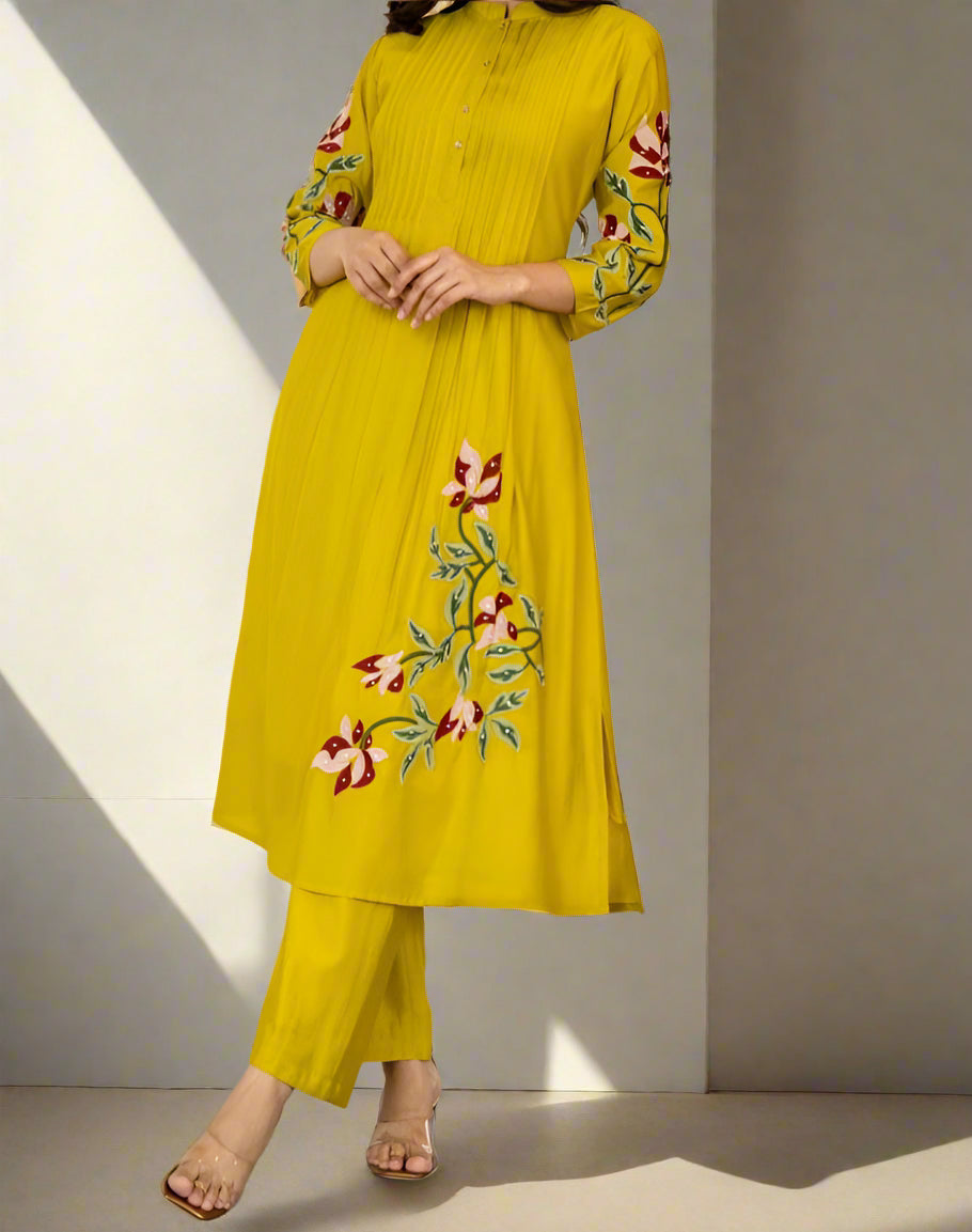 Dazzling Diva- Embroidered kurti set