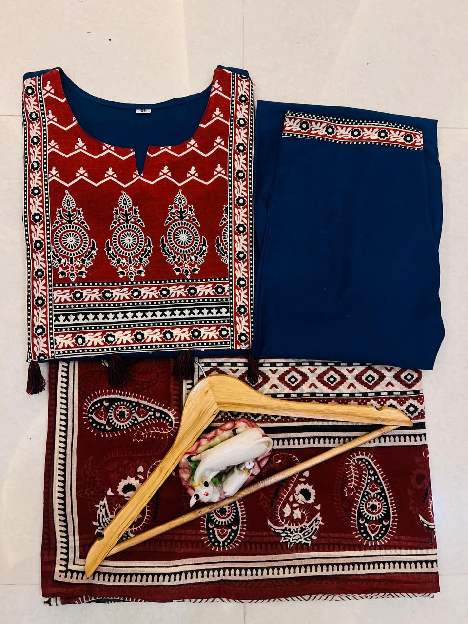 Soulful Reflection Cotton Kurti Set