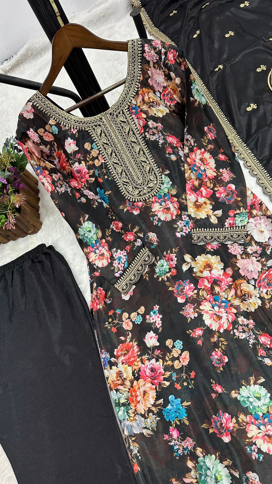 Retro Vibe Chinnon Silk Kurti Set