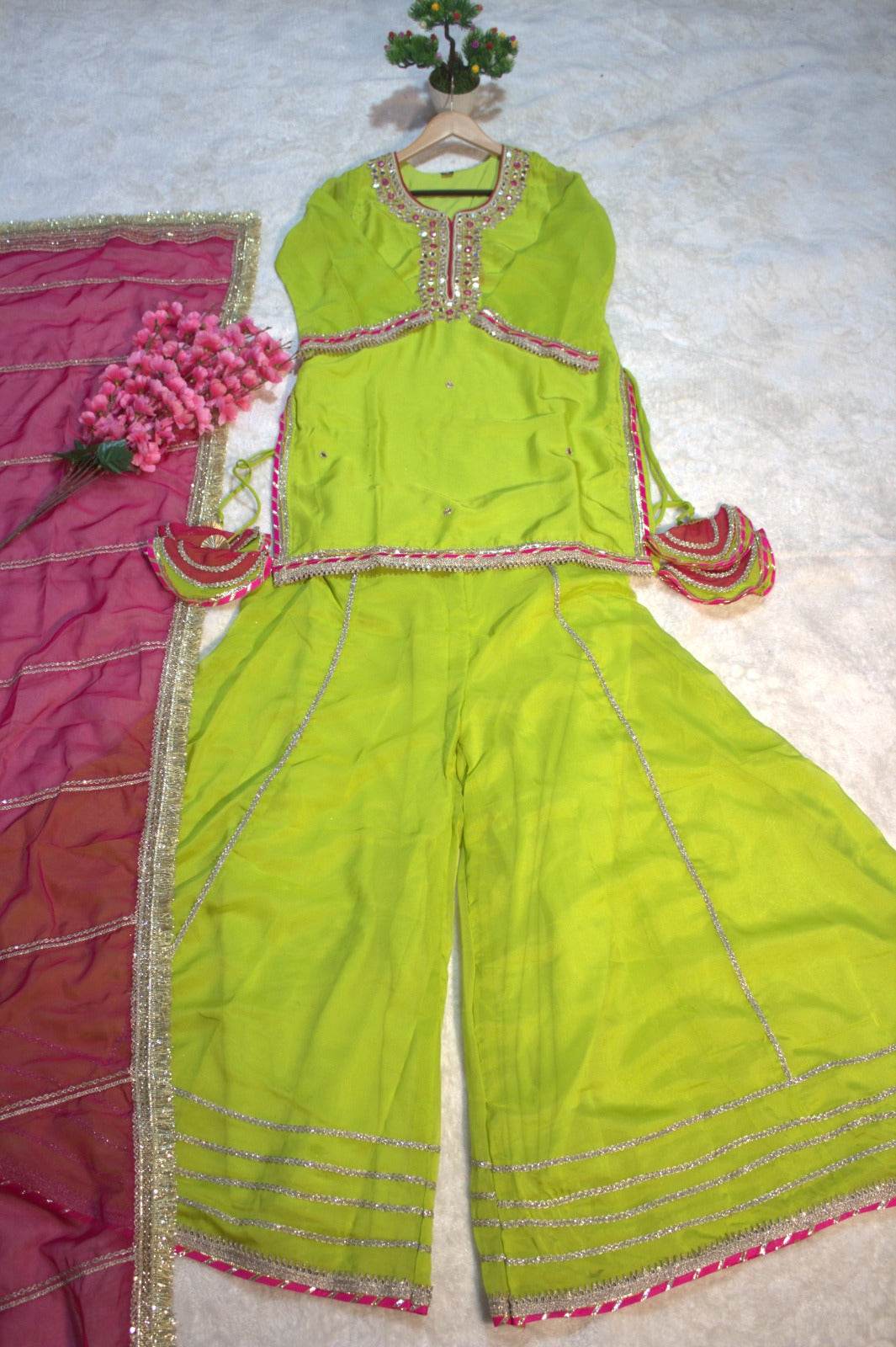 Leaflight Organza Kurti Set