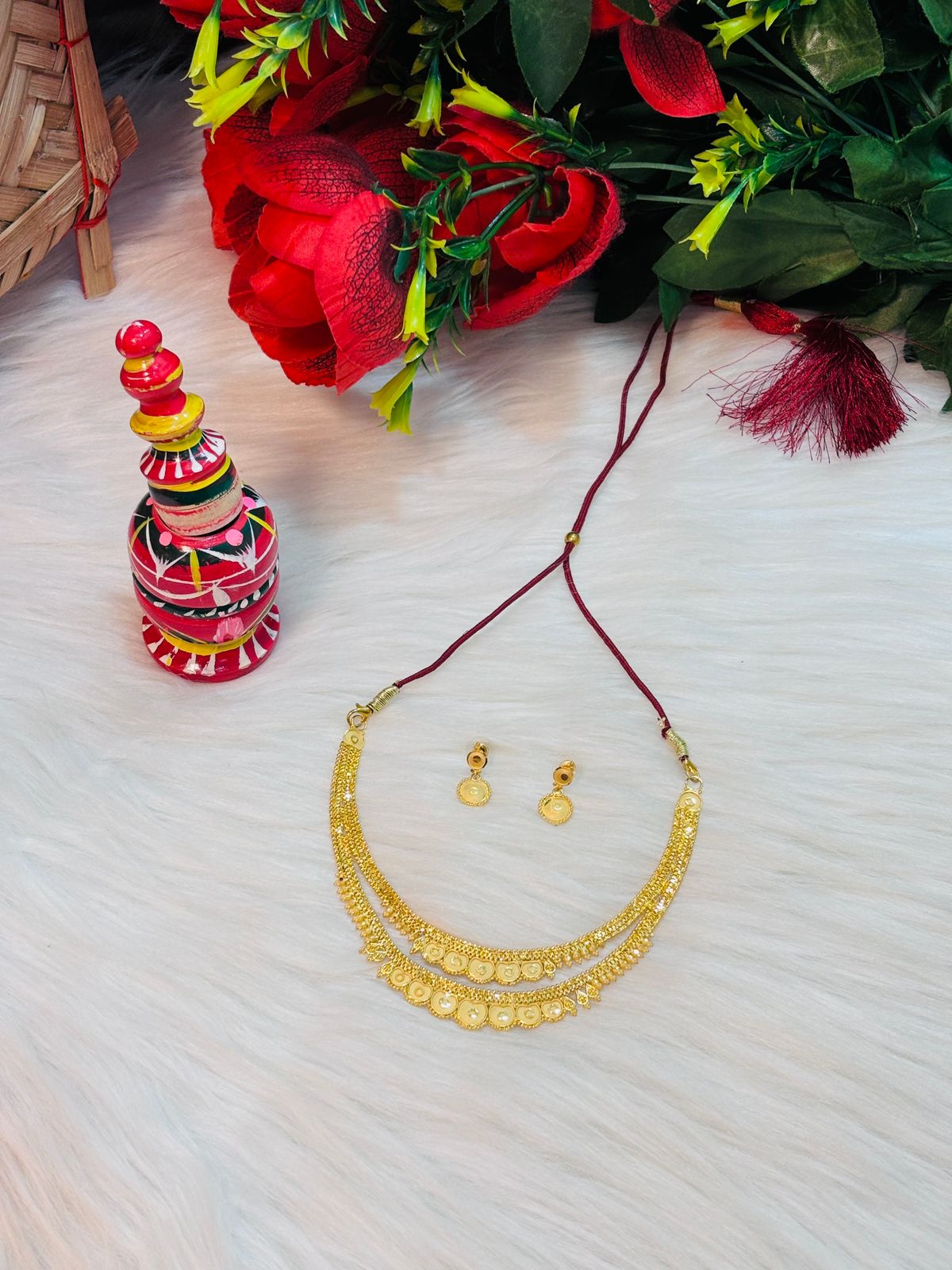 A Suitable Gold Plated Necklace Set