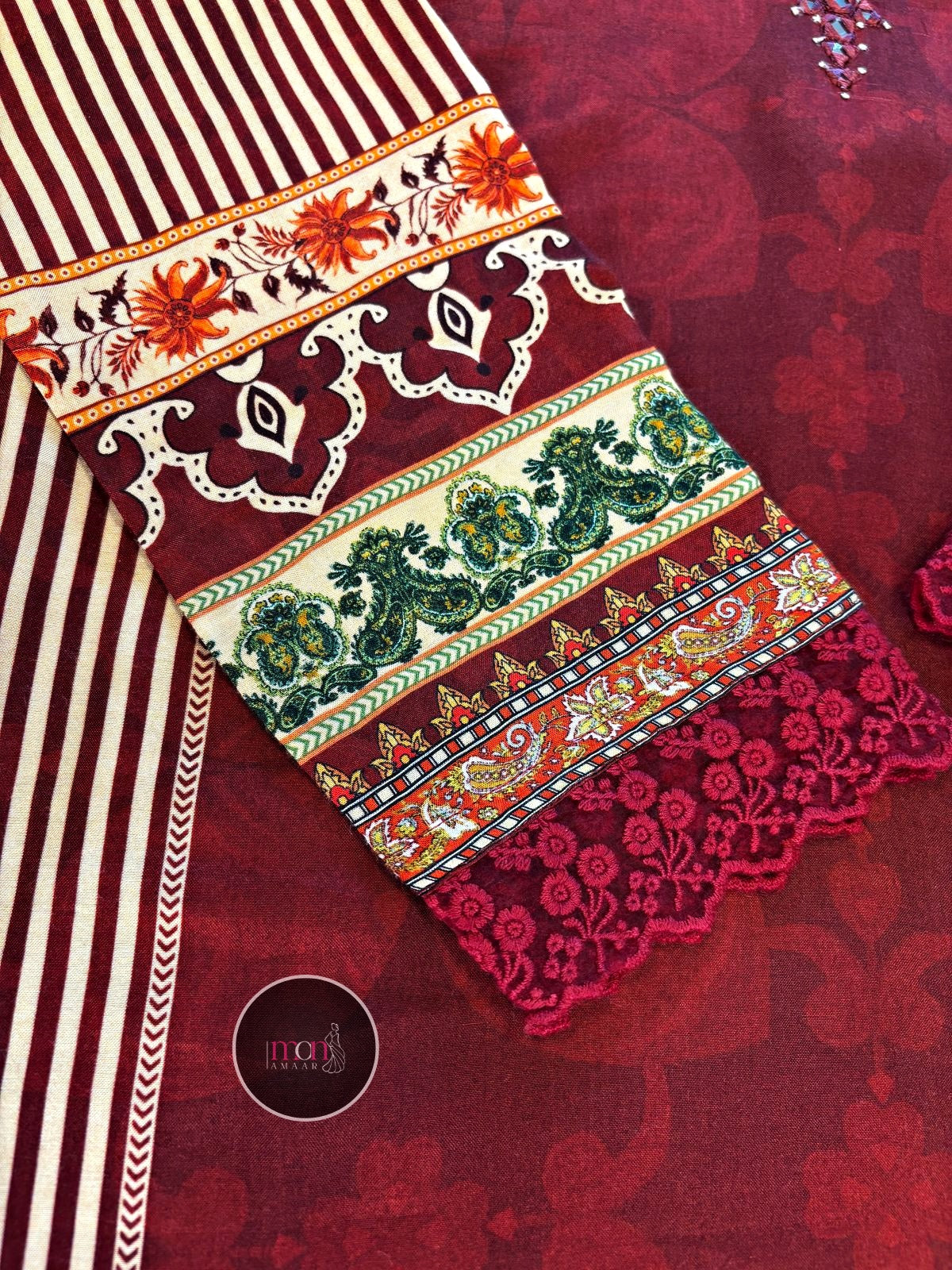 Mirrored Grace-Pakistani Style Kurti Set