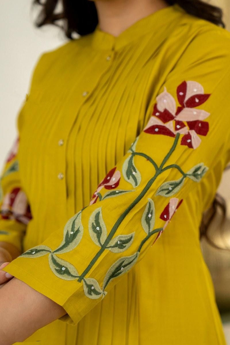 Dazzling Diva- Embroidered kurti set