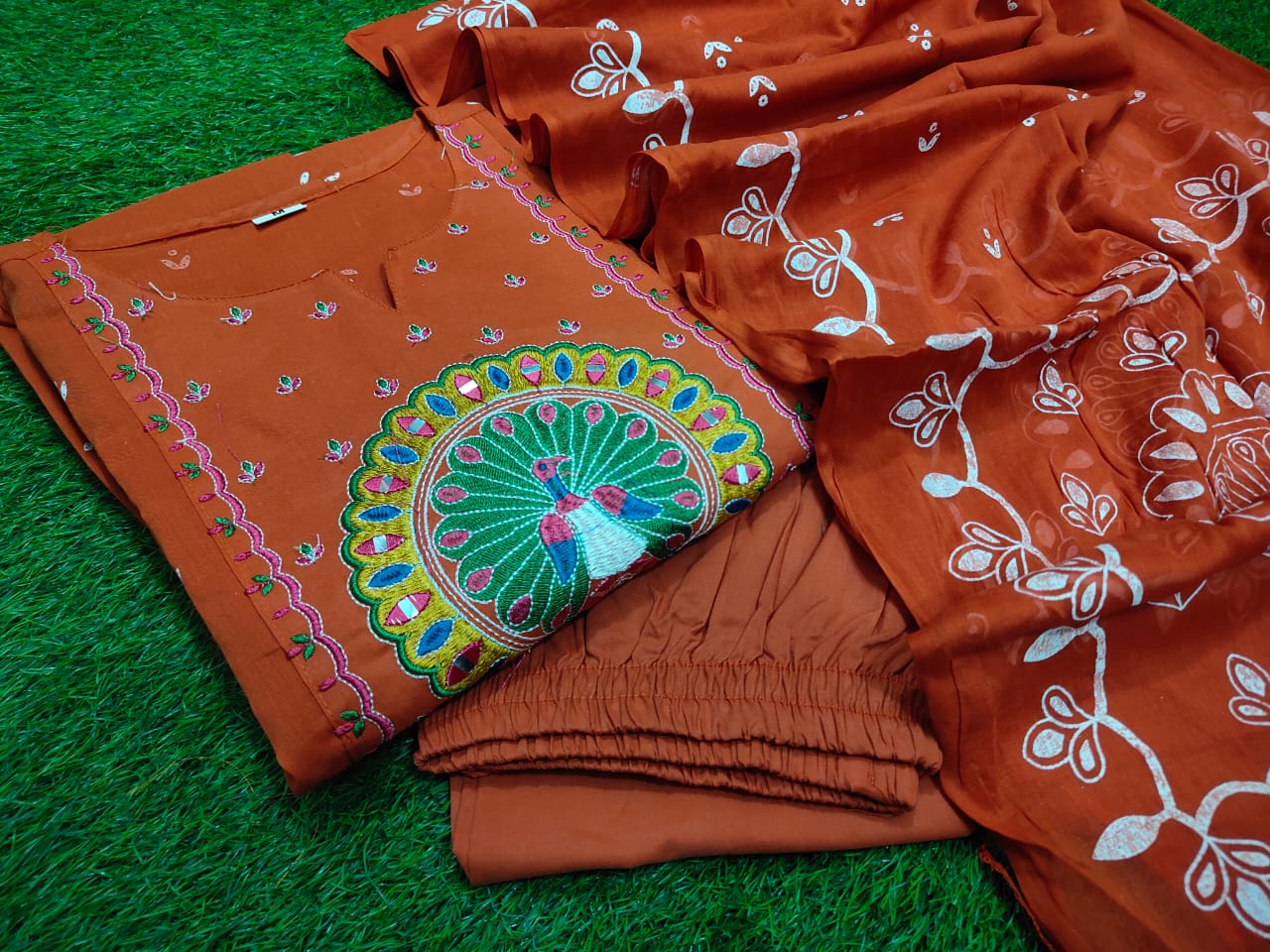 Reflecting On The Journey Cotton Kurti Set