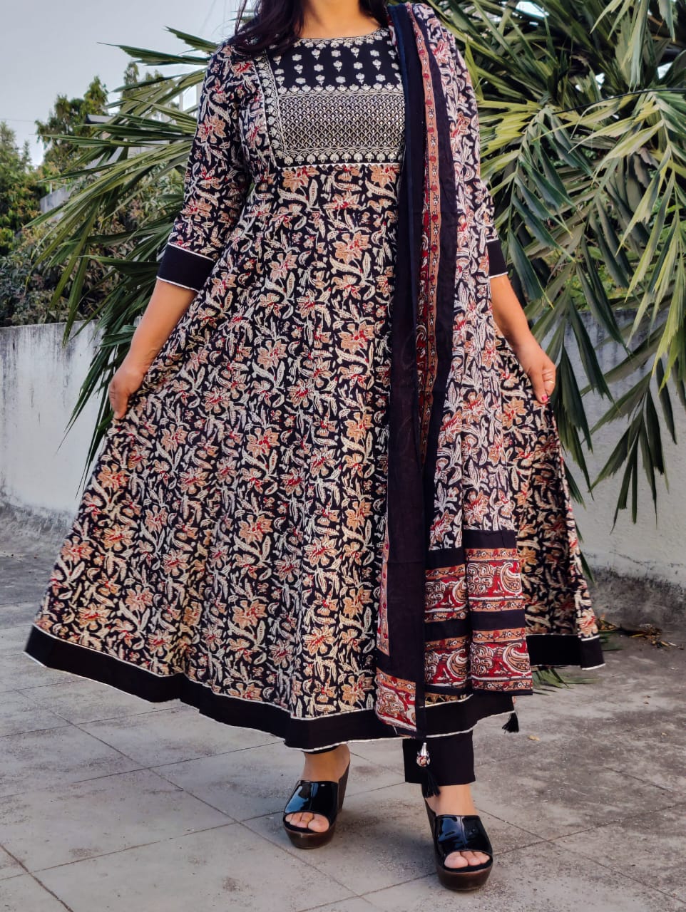 Cotton Anarkali Kurti with Pant and Malmal Dupatta