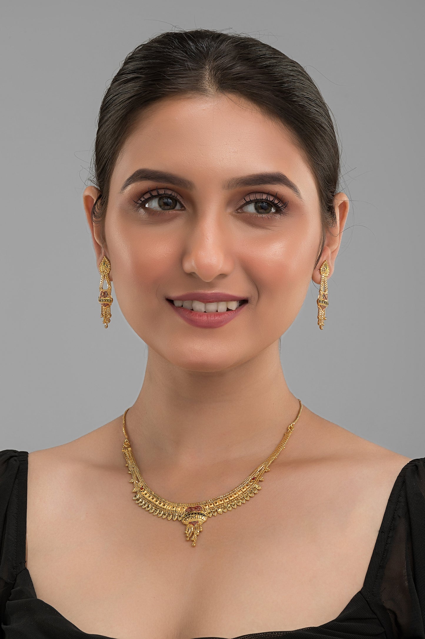 Saji Gold Plated Haar [Small Necklace ]