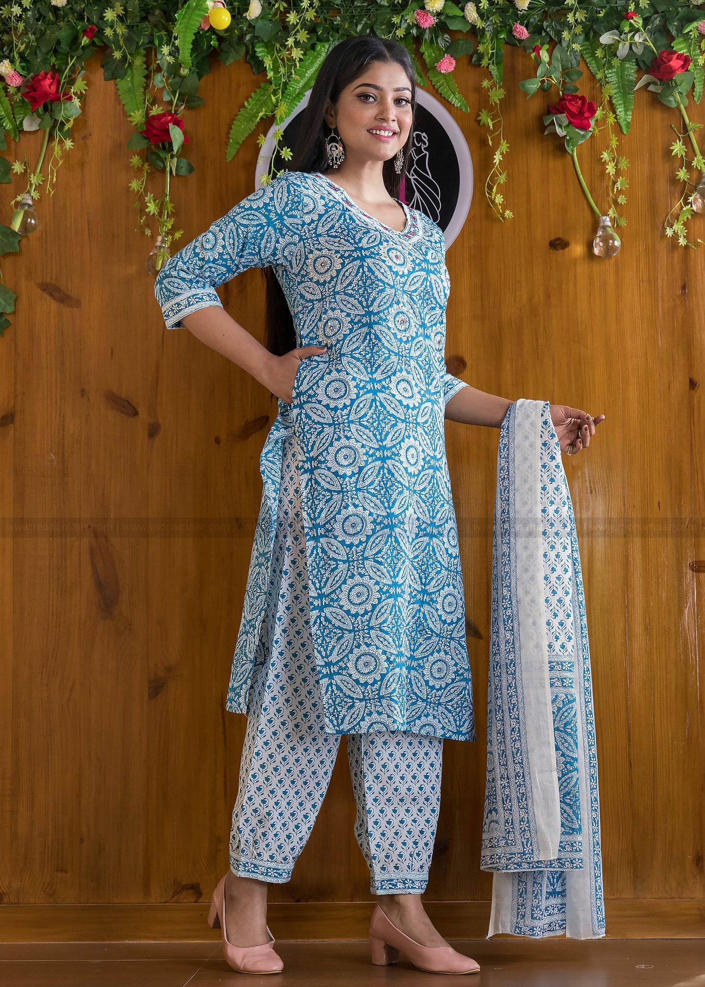 Cute Pockets Straight Cotton Kurti Set(Spirit Of Blue)