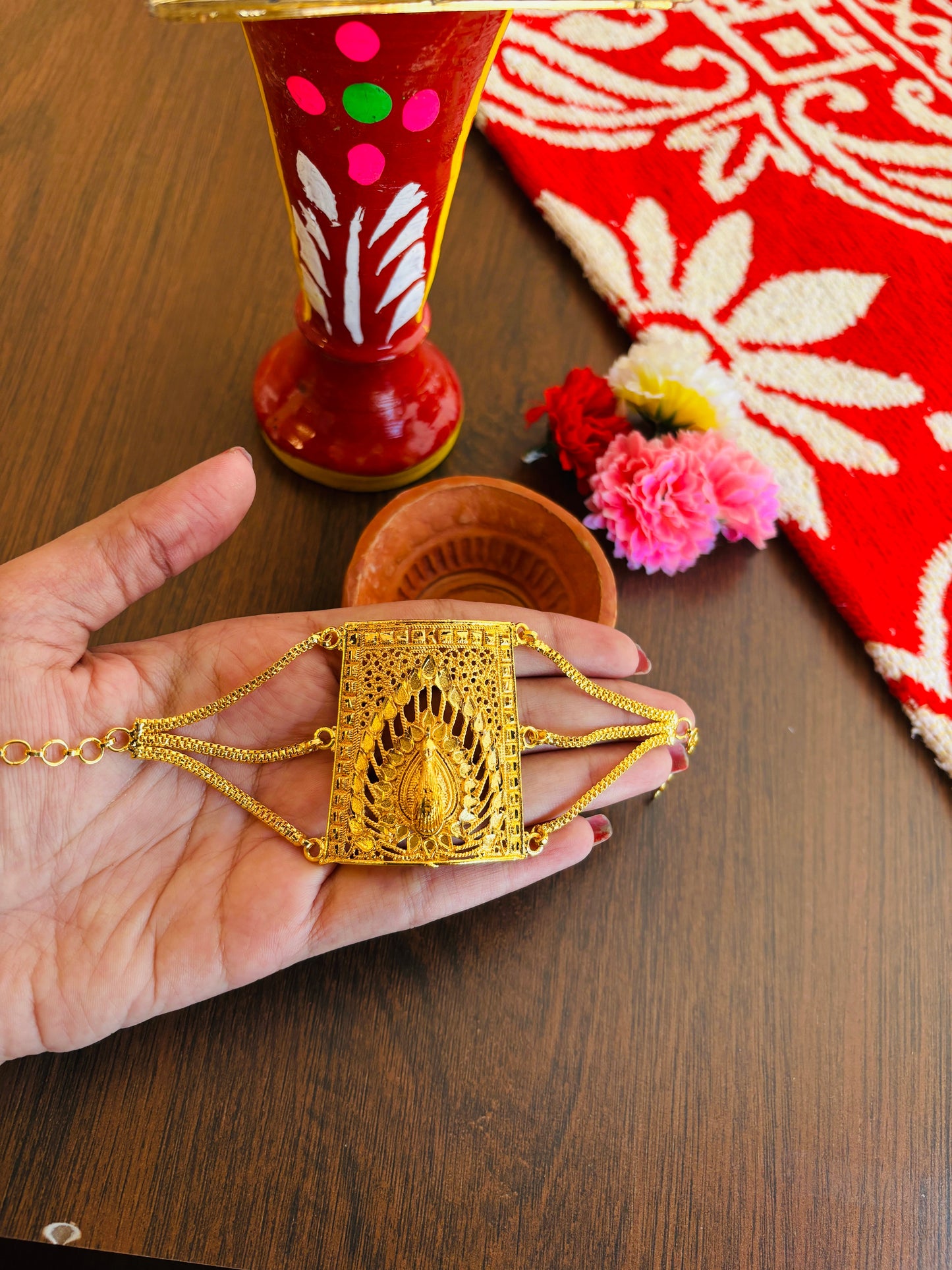 Peacock Design Gold Plated Mantasha