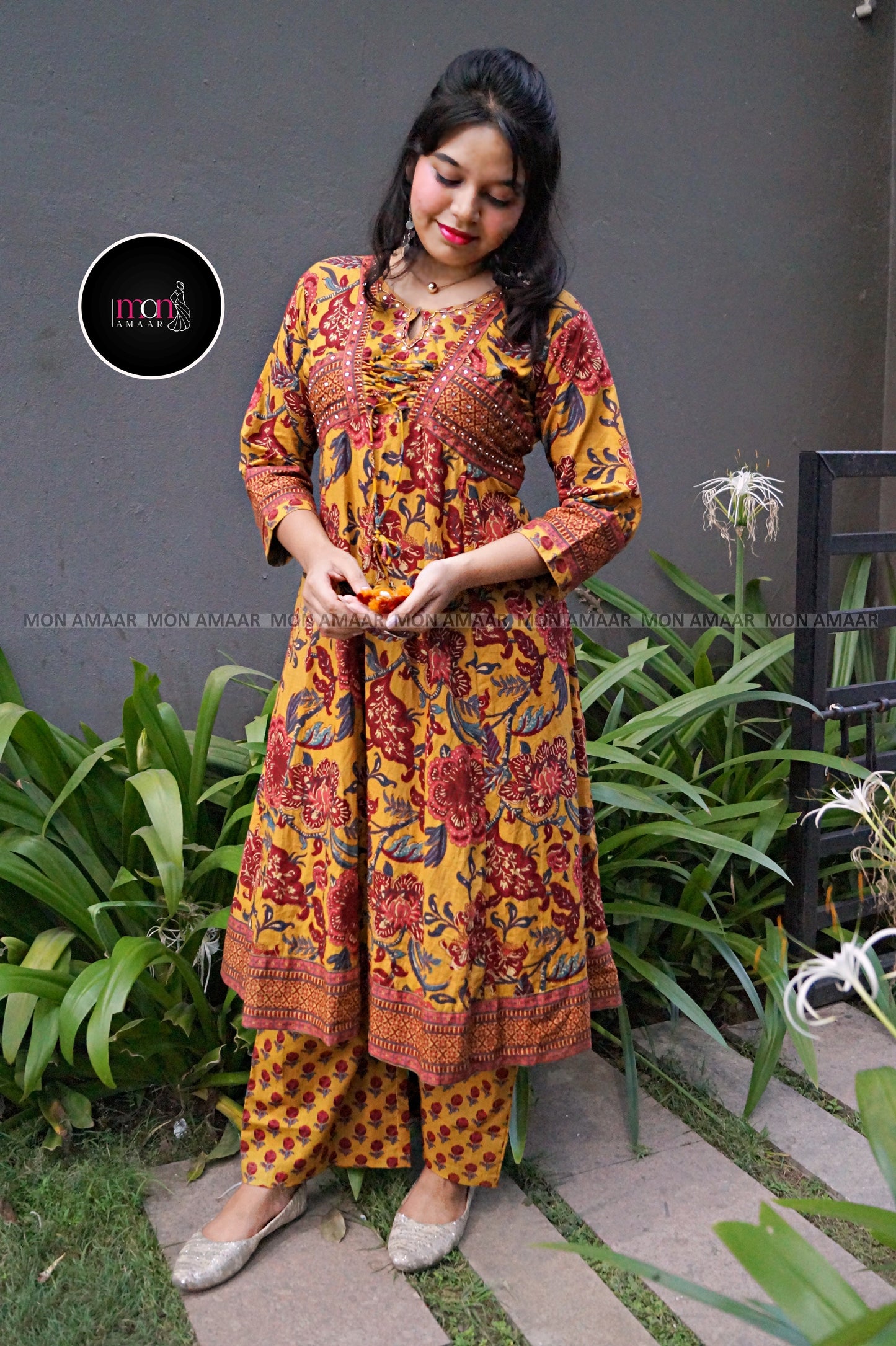 Riwaayati Roshni -Cotton Kurti Set