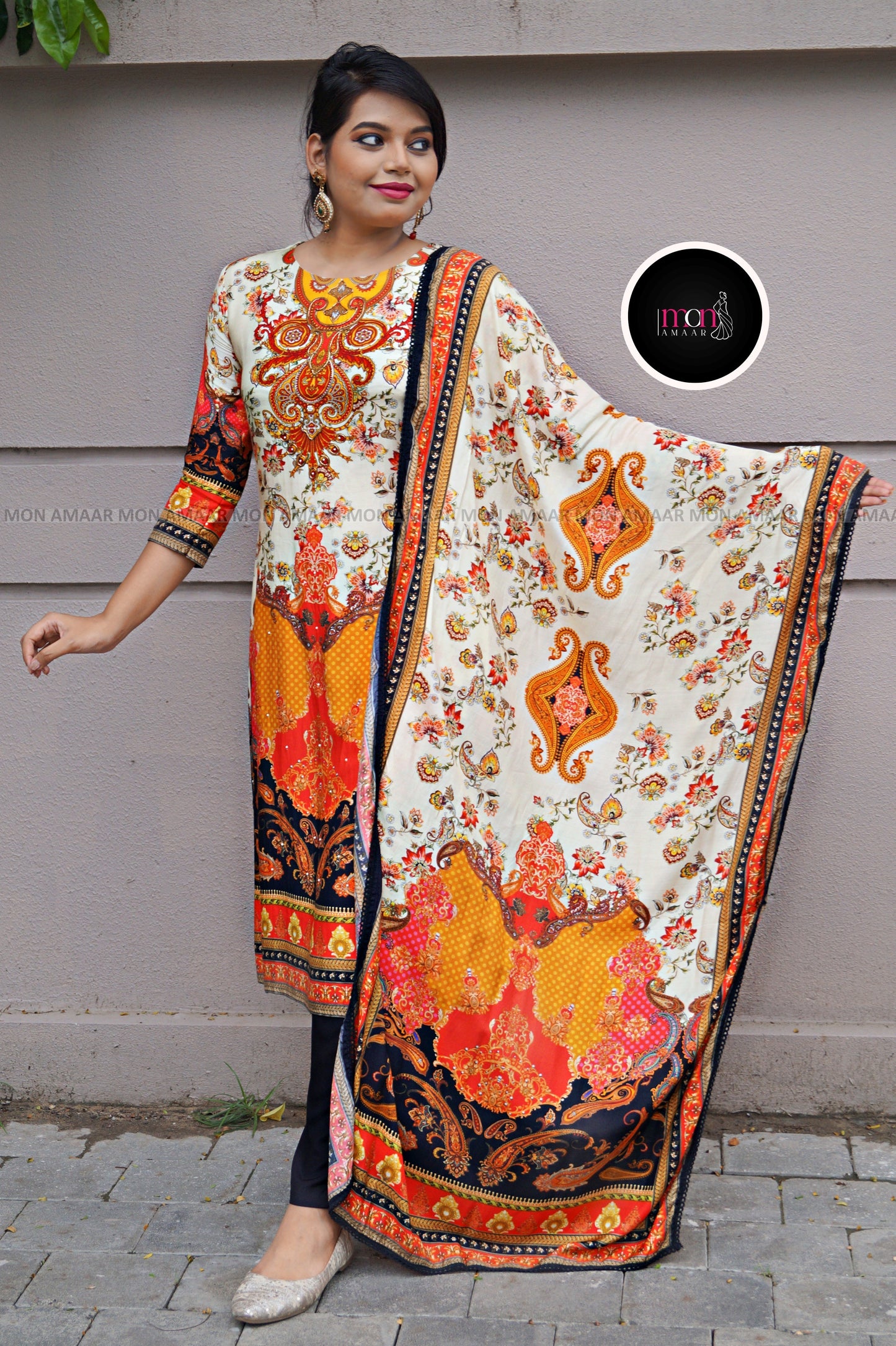 Nayab - Pakistani Style Muslin Crepe Silk Kurti set