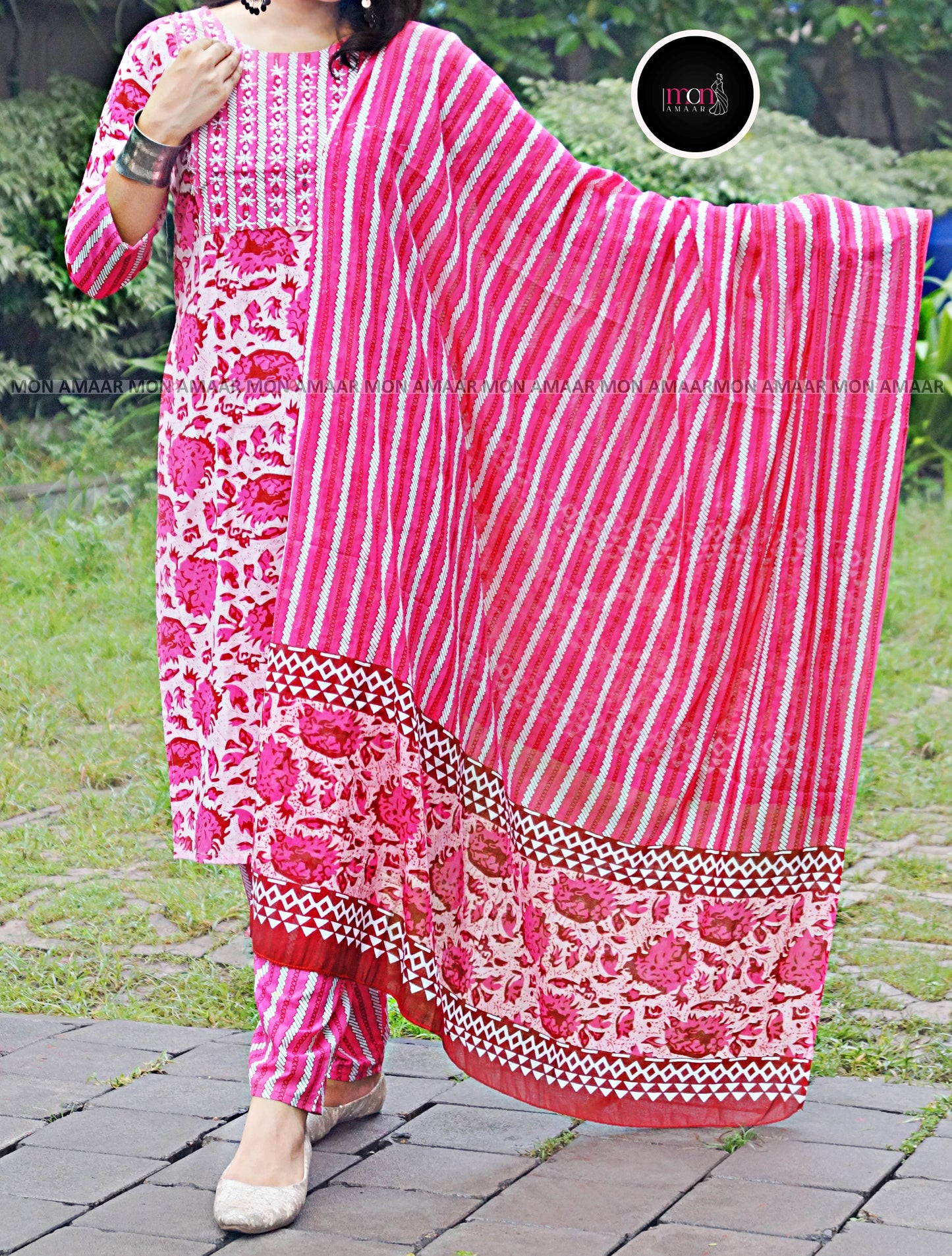 Rosaholic Straight Kurti Set