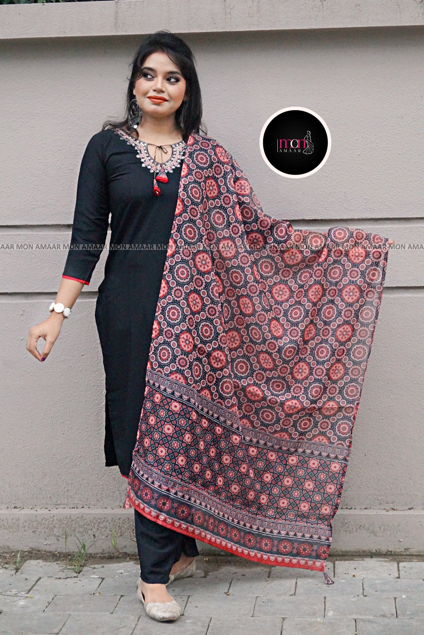 Midnight Glow Kurti Set