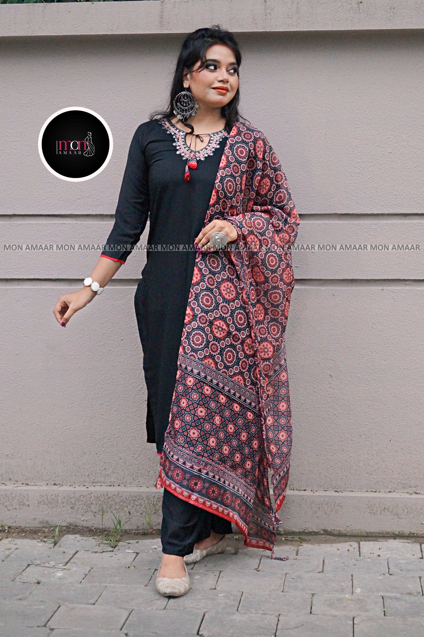 Midnight Glow Kurti Set