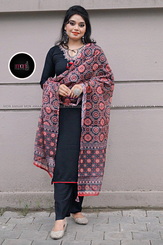 Midnight Glow Kurti Set