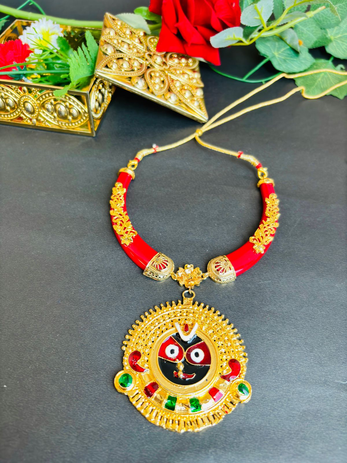 Purushottama -Necklace Set