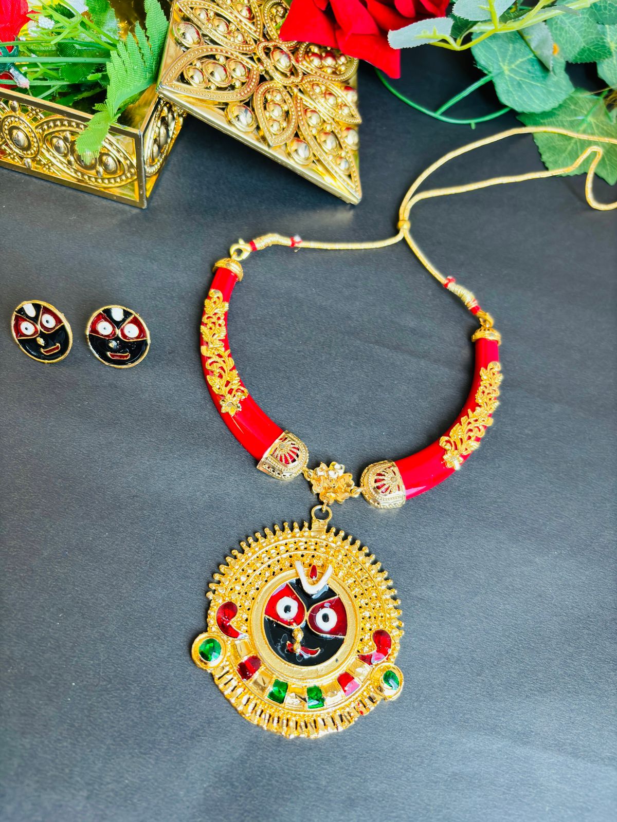 Purushottama -Necklace Set