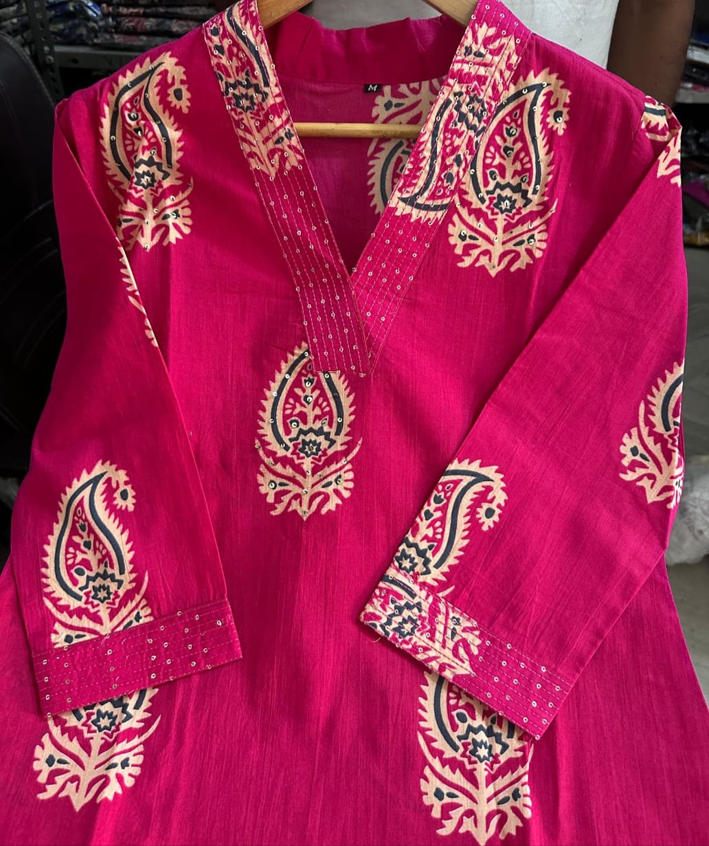 Pink Carnation Cotton Kurti Set