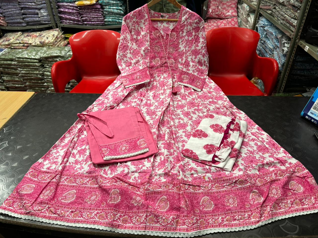 Pretty Woman- Anarkali Suit Set