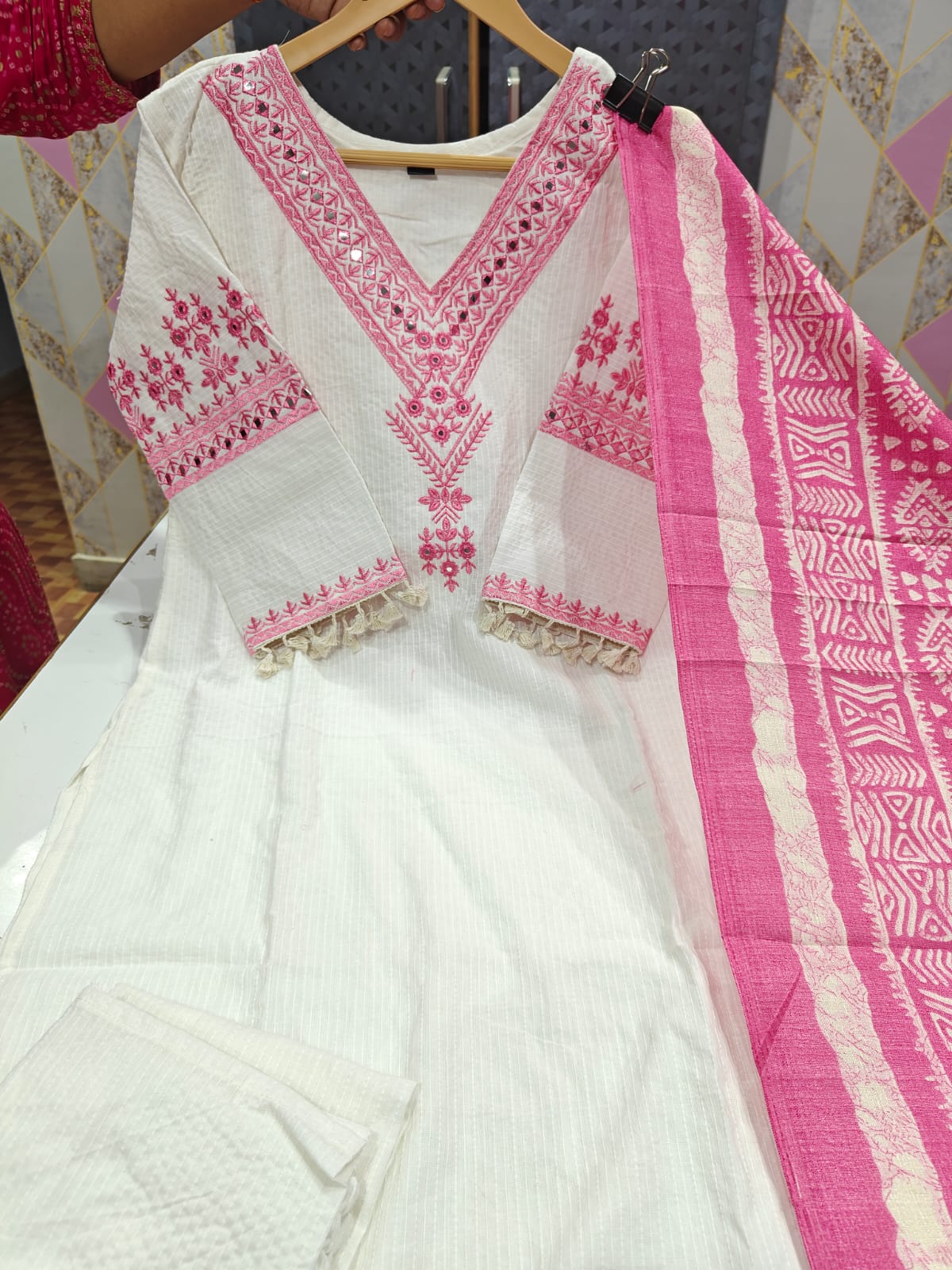 Snow Pink Hills Cotton Kurti Set