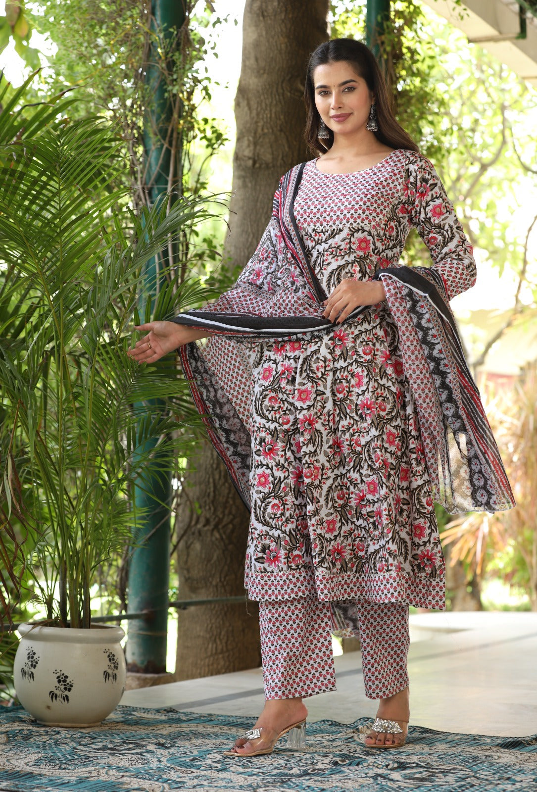 Flower Showtime Cotton Kurti Set