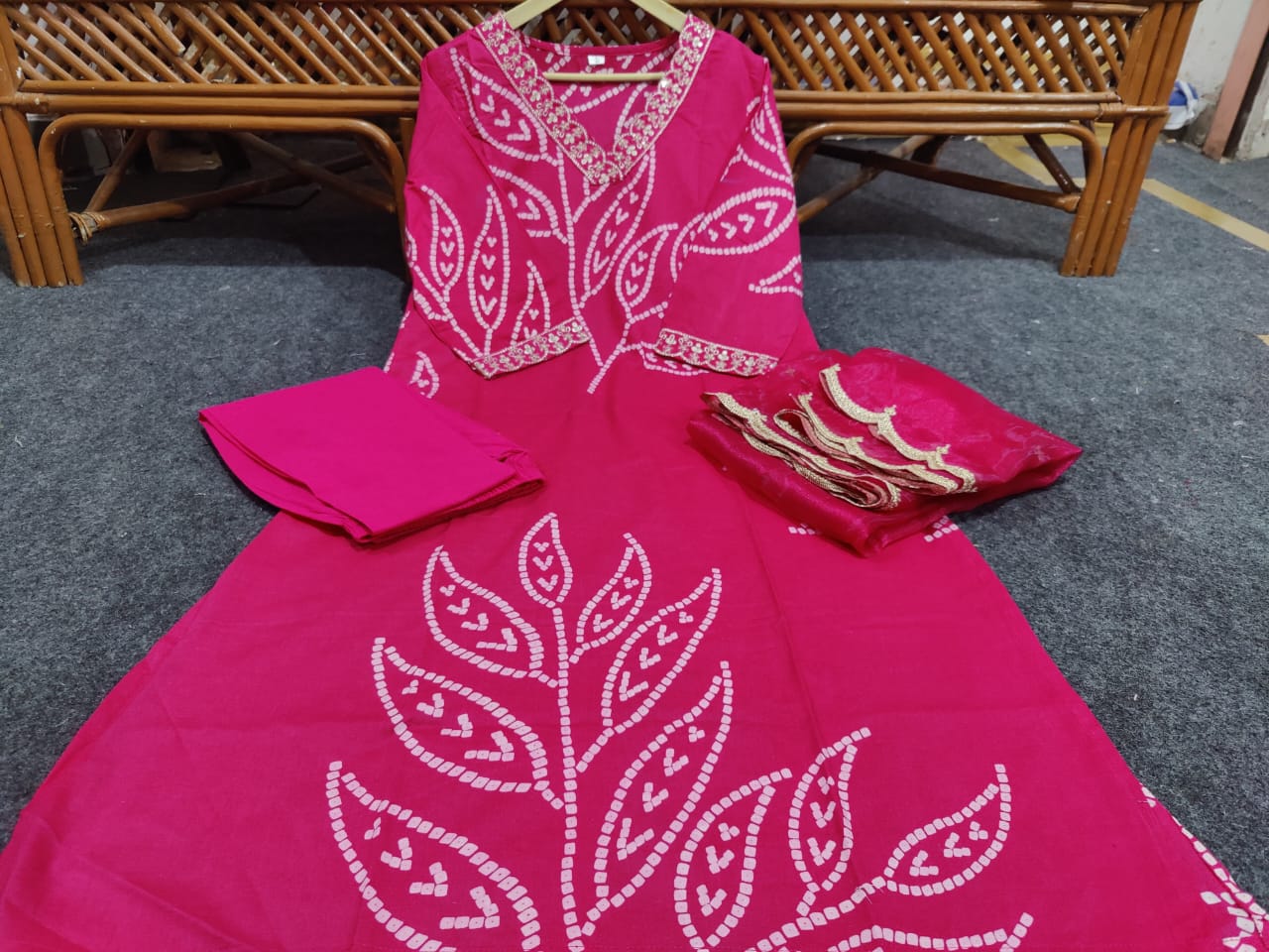 Sunset O Clock Cotton Kurti Set