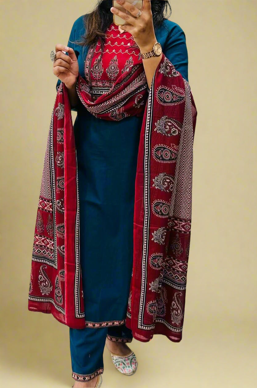 Soulful Reflection Cotton Kurti Set