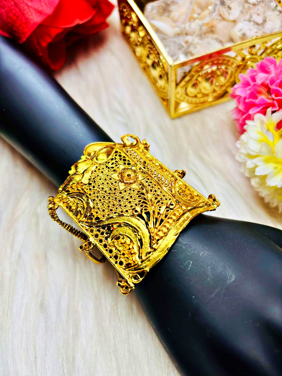 Sonar Shaaj -Gold Plated Mantasha