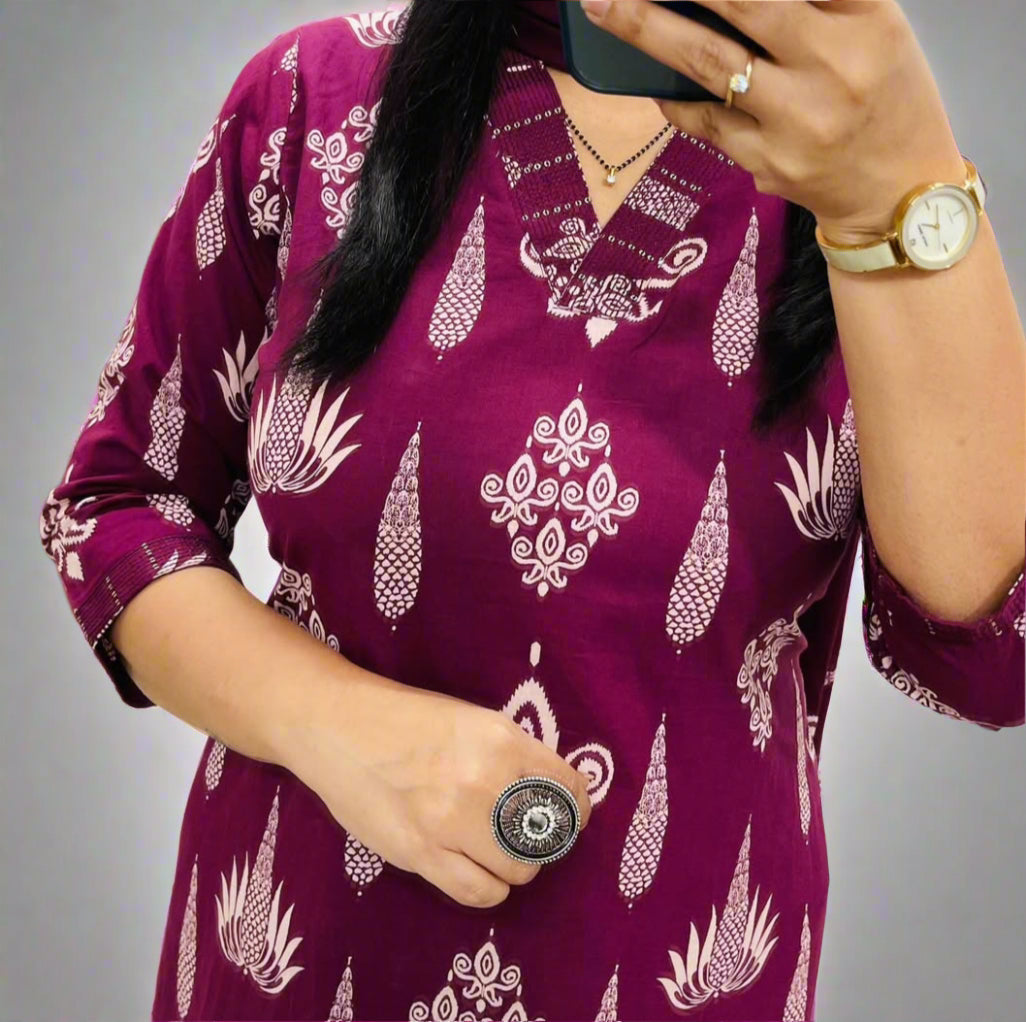 language Of Clouds Cotton Kurti Set