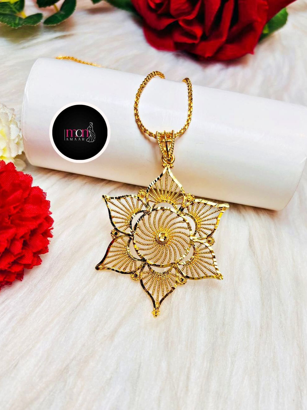 Taara- Gold Plated Chain and Locket Set